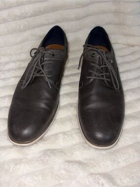 R2 Men's Perforated Lace-Up Oxfords in Charcoal Gray 10M